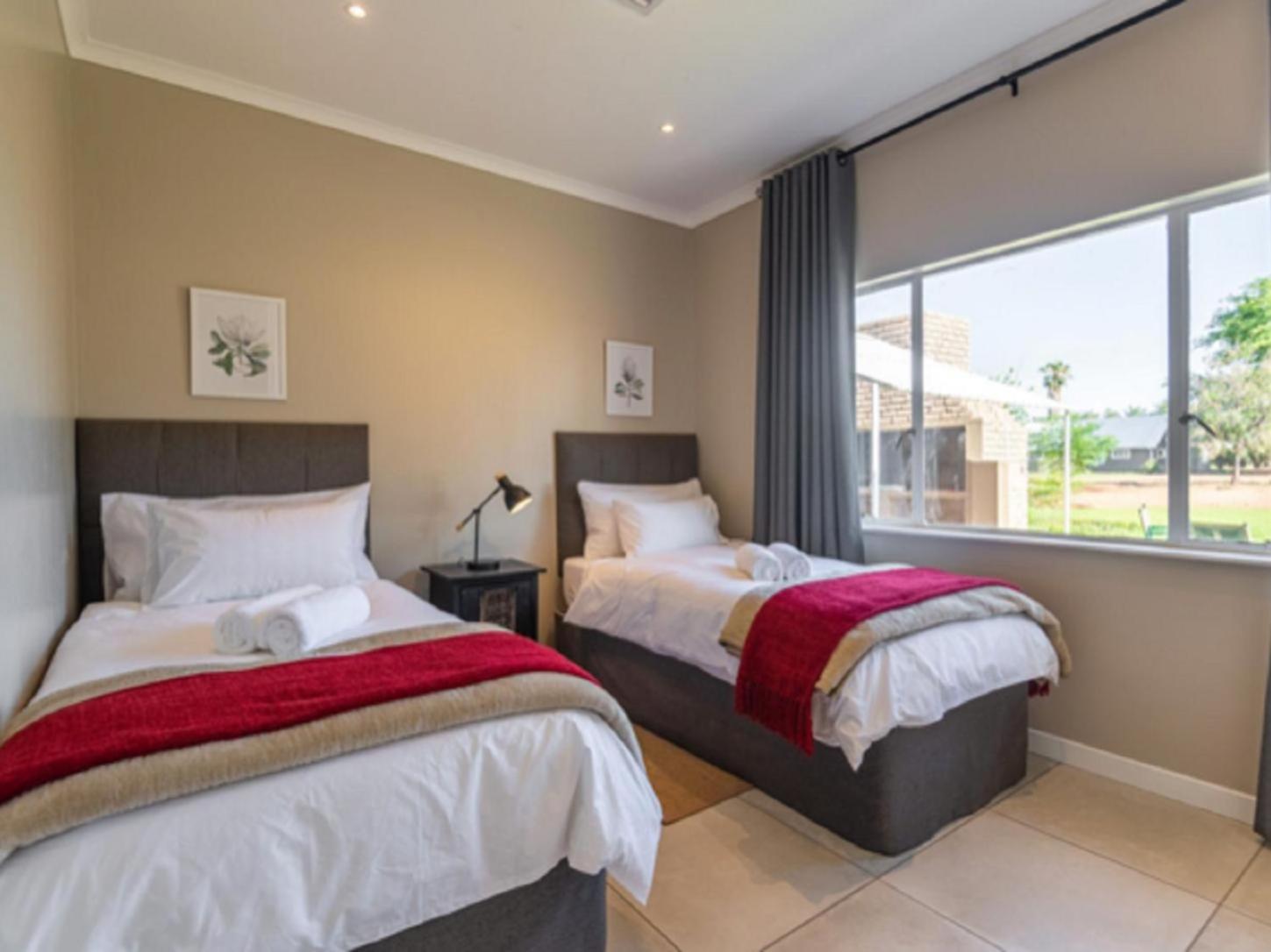 Flying Ostrich Guesthouse & Self-Catering Accommodation Mariental Værelse billede