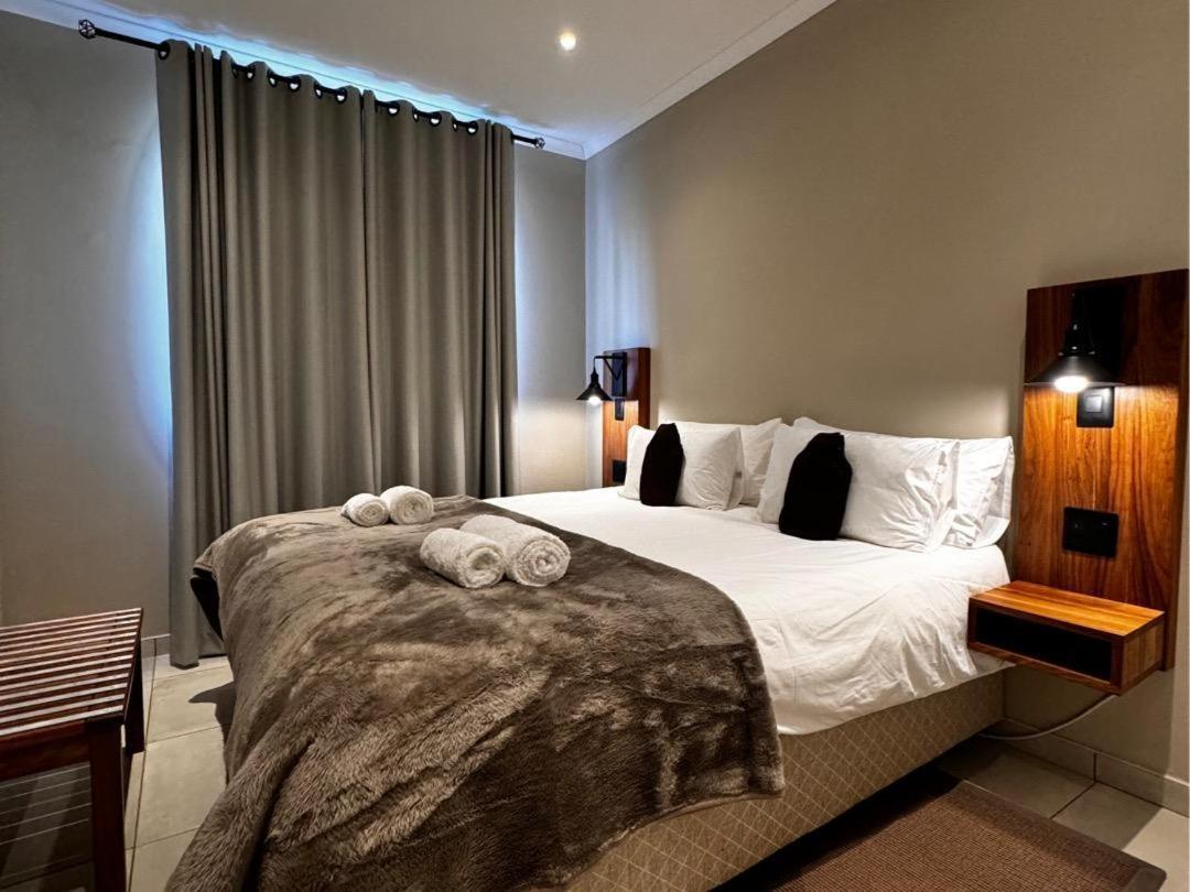 Flying Ostrich Guesthouse & Self-Catering Accommodation Mariental Værelse billede