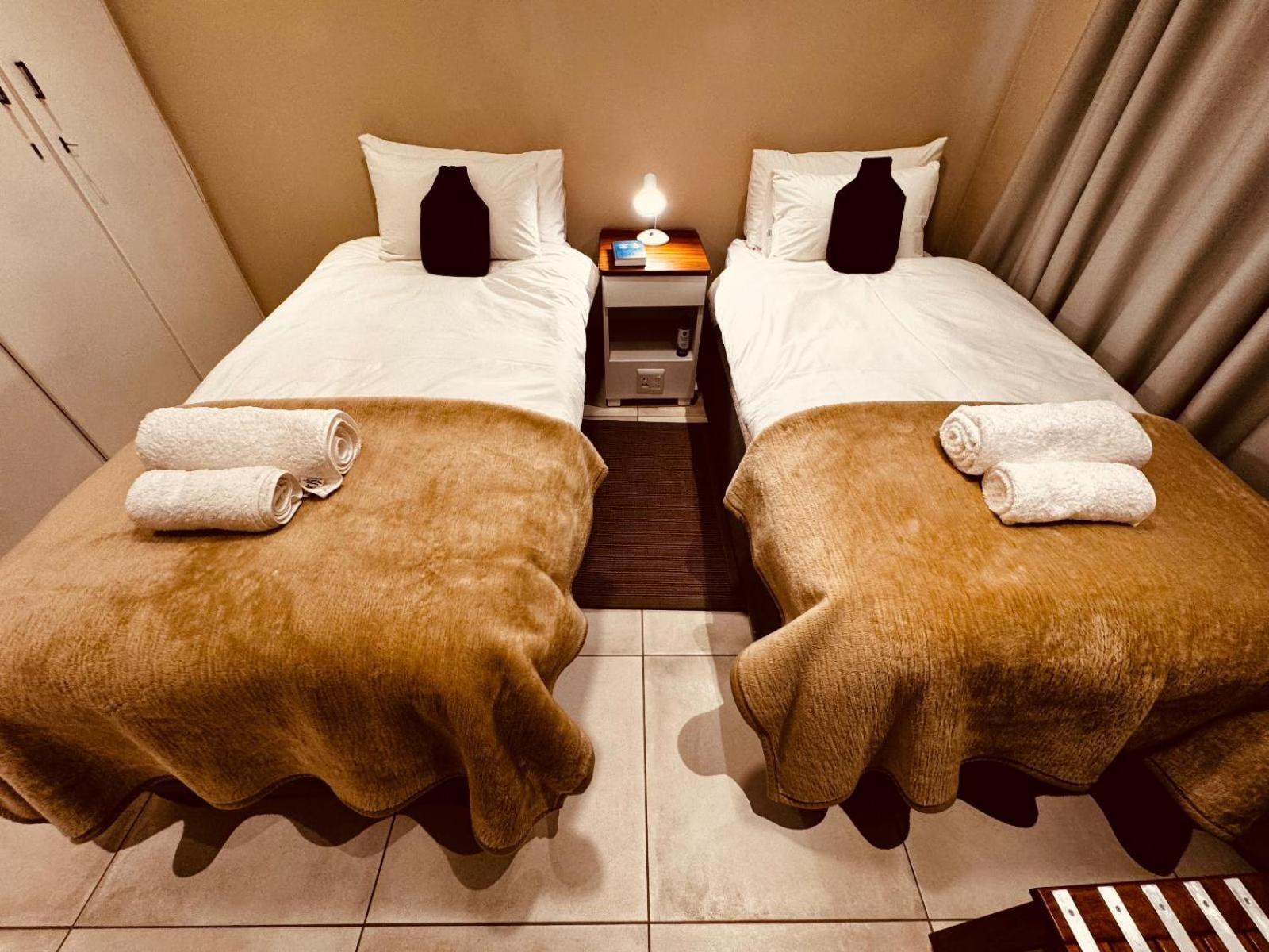 Flying Ostrich Guesthouse & Self-Catering Accommodation Mariental Eksteriør billede