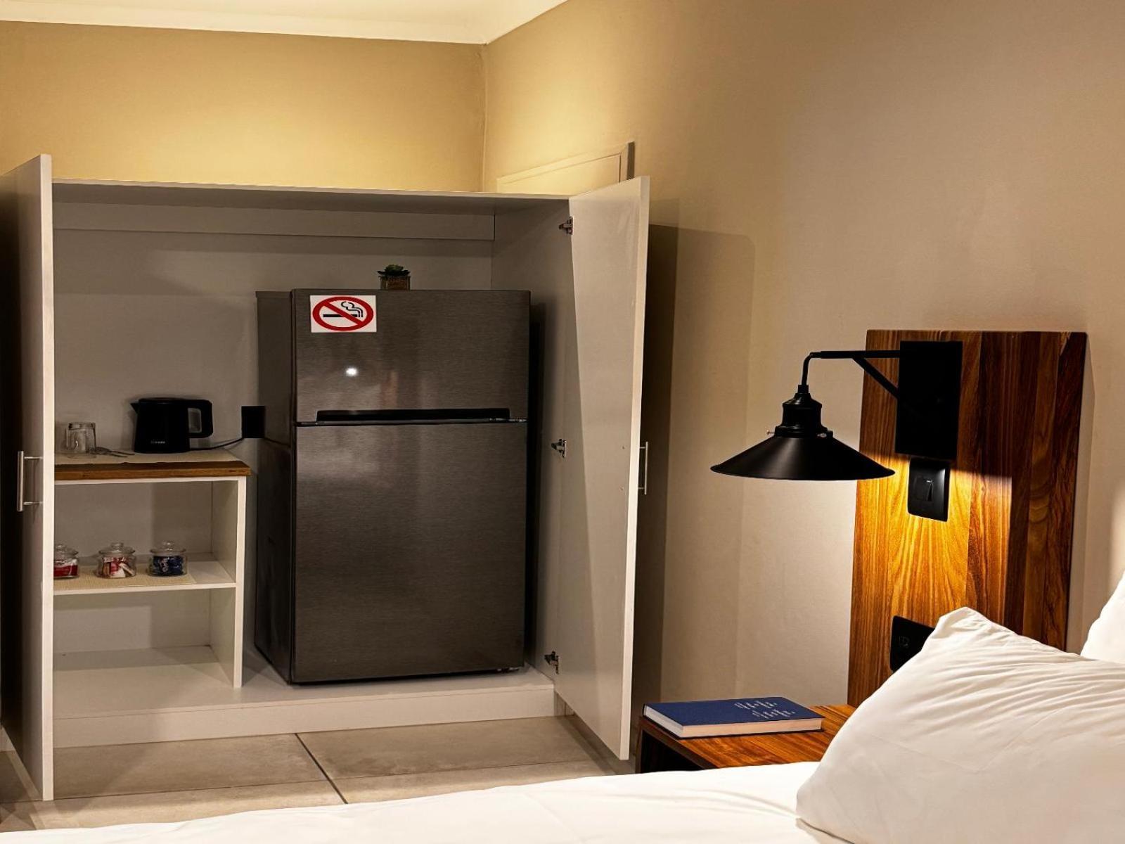 Flying Ostrich Guesthouse & Self-Catering Accommodation Mariental Værelse billede