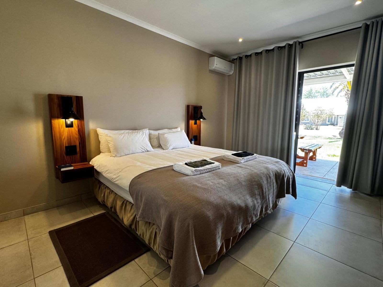 Flying Ostrich Guesthouse & Self-Catering Accommodation Mariental Værelse billede
